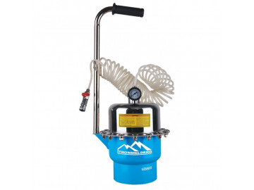 Установка для замены тормозной жидкости, пневматическая TROMMELBERG UZM05