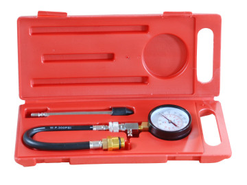 Компрессометр 0-300PSI (14мм и 18мм) (шланг, адаптер) AE&T TA-G1006