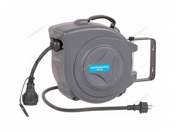 Удлинитель электрический на инерционной катушке, 15+1 м, 3 х 2,5 мм² NORDBERG 2515-2,5