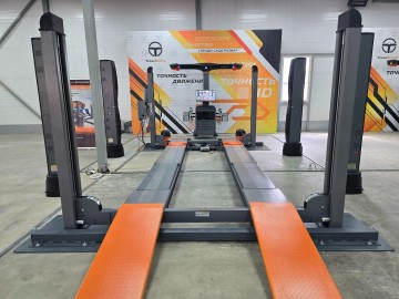 Подъёмник четырехстоечный Техно Вектор SHL-4-450DE 5т