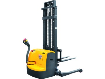 Штабелер самоходный 1,5 т 3,0 м ctdr15-III с раздвижными вилами и опорами (сопровождаемый) xilin 1013649